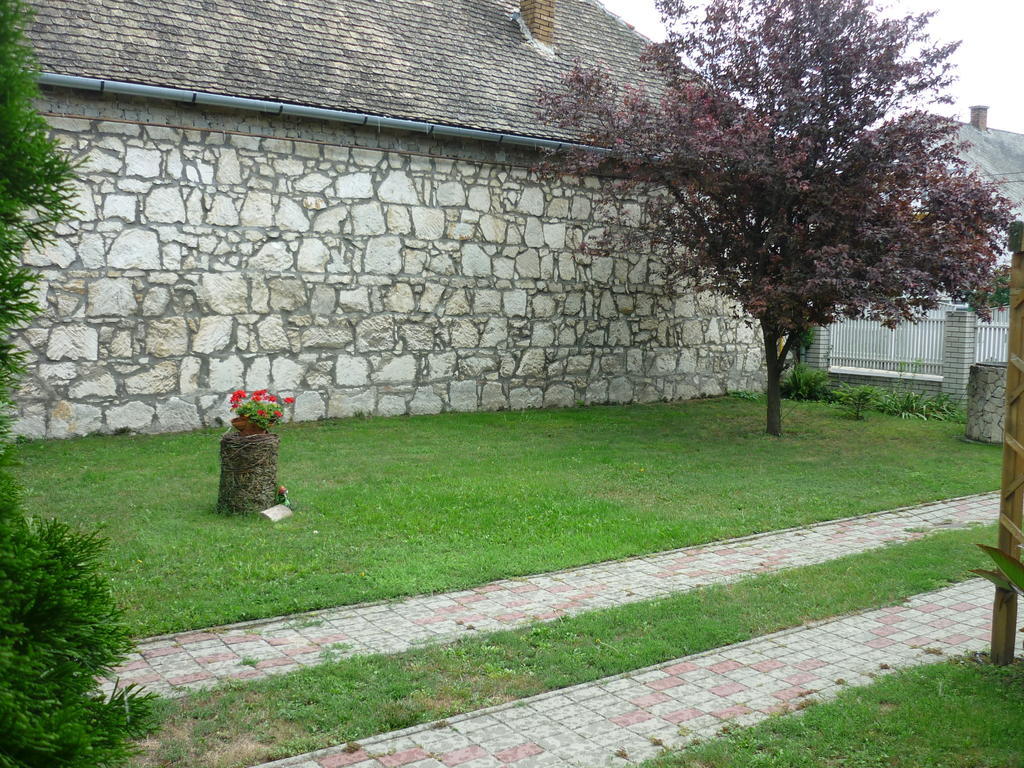 Falusi Vendeghaz Этек Экстерьер фото
